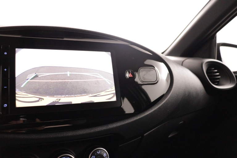 Toyota Aygo X - 1.0 VVT-i MT Play 9