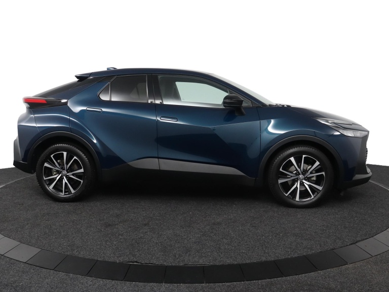 Toyota C-HR - 1.8 Hybrid 140 Dynamic 13