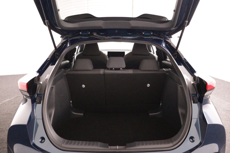 Toyota C-HR - 1.8 Hybrid 140 Dynamic 23
