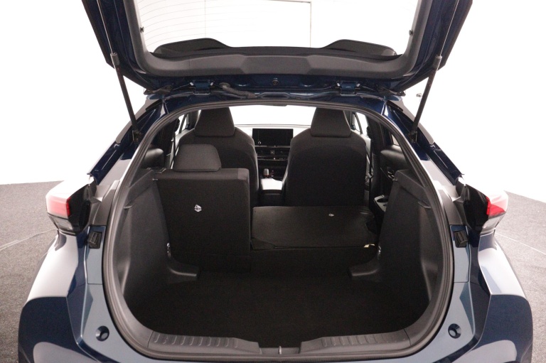 Toyota C-HR - 1.8 Hybrid 140 Dynamic 24