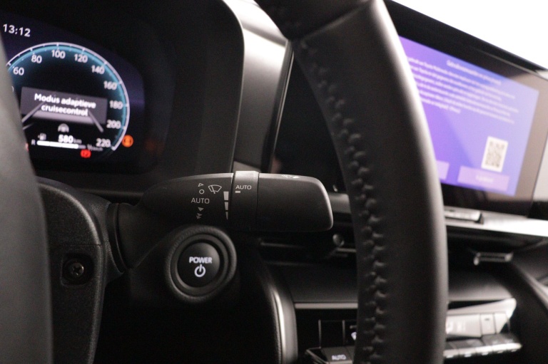 Toyota C-HR - 1.8 Hybrid 140 Dynamic 32