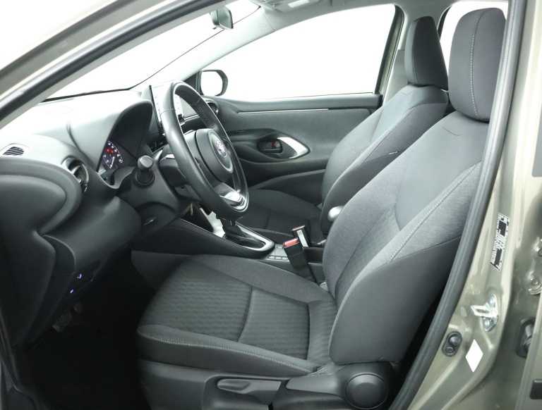 Toyota Yaris - 1.5 Hybrid Active 17