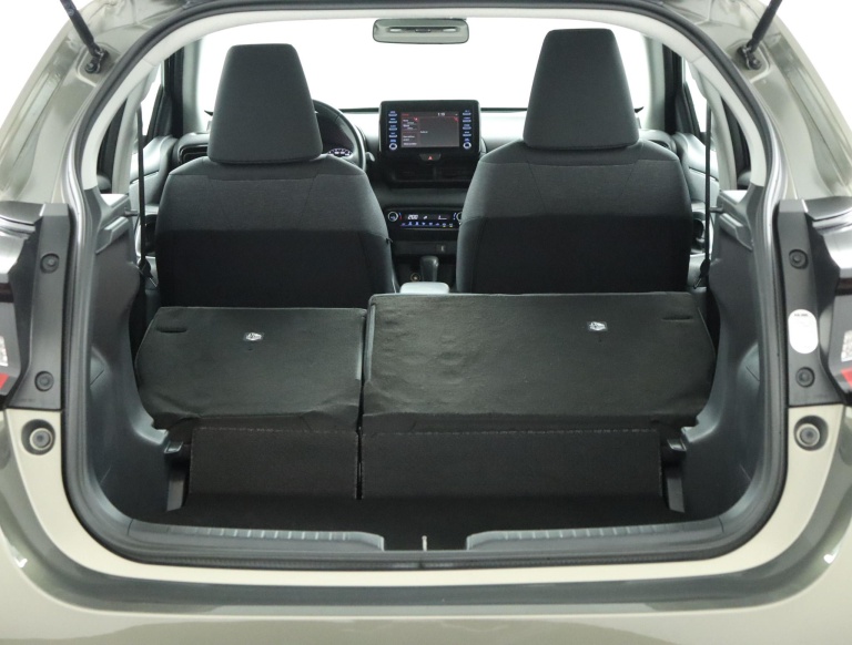Toyota Yaris - 1.5 Hybrid Active 26