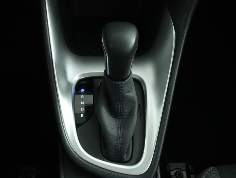 Toyota Yaris - 1.5 Hybrid Active 27