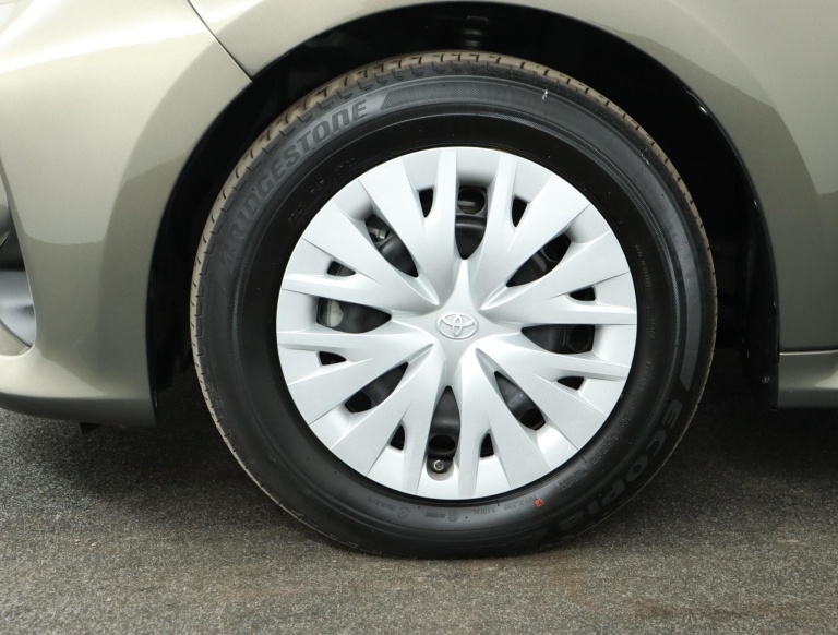 Toyota Yaris - 1.5 Hybrid Active 38