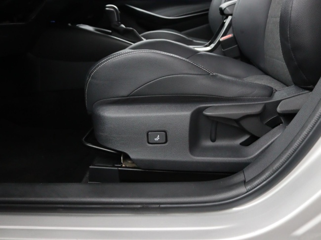 Toyota Corolla Touring Sports - 2.0 Hybrid Dynamic