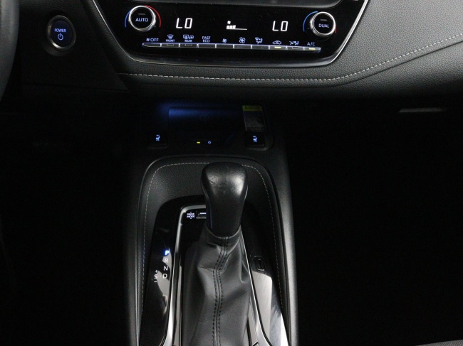 Toyota Corolla Touring Sports - 2.0 Hybrid Dynamic