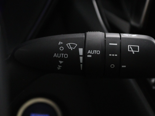 Toyota Corolla Touring Sports - 2.0 Hybrid Dynamic