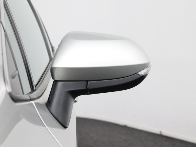 Toyota Corolla Touring Sports - 2.0 Hybrid Dynamic