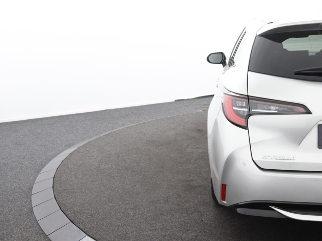 Toyota Corolla Touring Sports - 2.0 Hybrid Dynamic