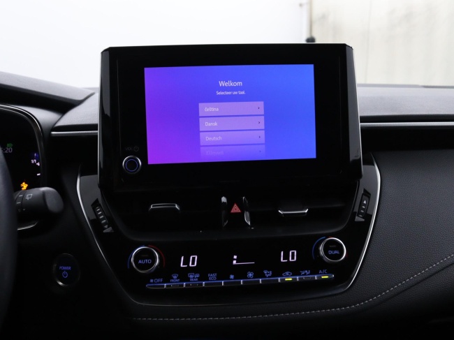 Toyota Corolla Touring Sports - 2.0 Hybrid Dynamic