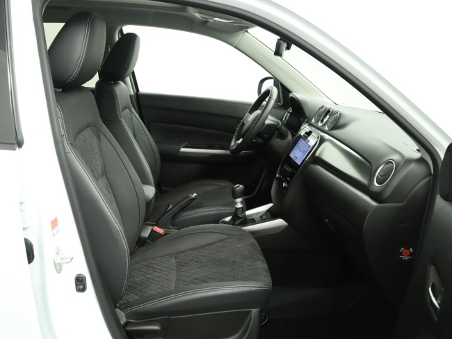 Suzuki Vitara - 1.4 Boosterjet Style Smart Hybrid
