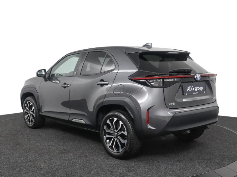 Toyota Yaris Cross - 1.5 Hybrid First Edition 12