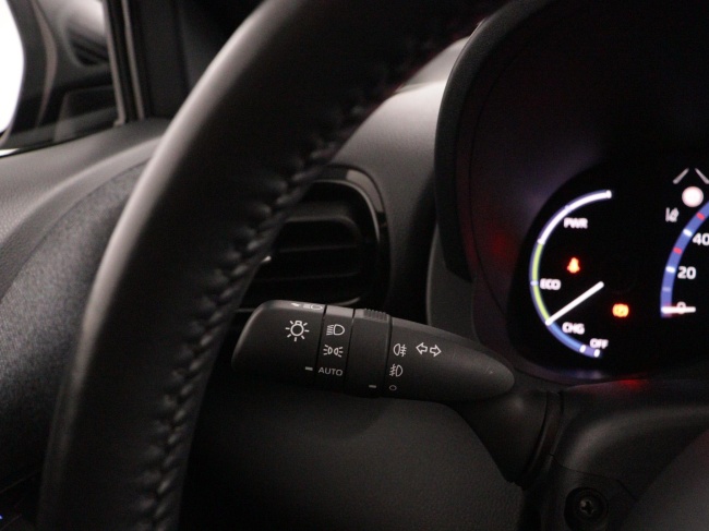 Toyota Yaris Cross - 1.5 Hybrid First Edition