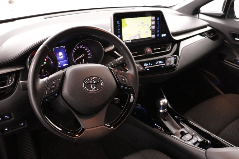 Toyota C-HR - 1.8 Hybrid Style Limited 18