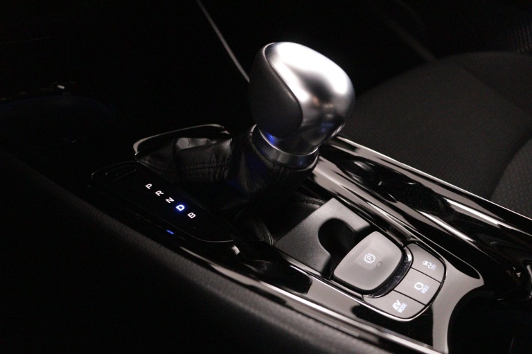 Toyota C-HR - 1.8 Hybrid Style Limited 26