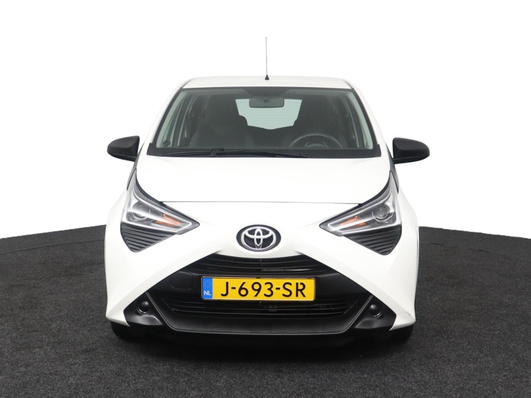 Toyota Aygo - 1.0 VVT-i x-fun 14