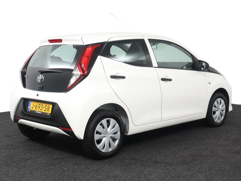 Toyota Aygo - 1.0 VVT-i x-fun 2