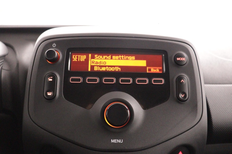 Toyota Aygo - 1.0 VVT-i x-fun 8