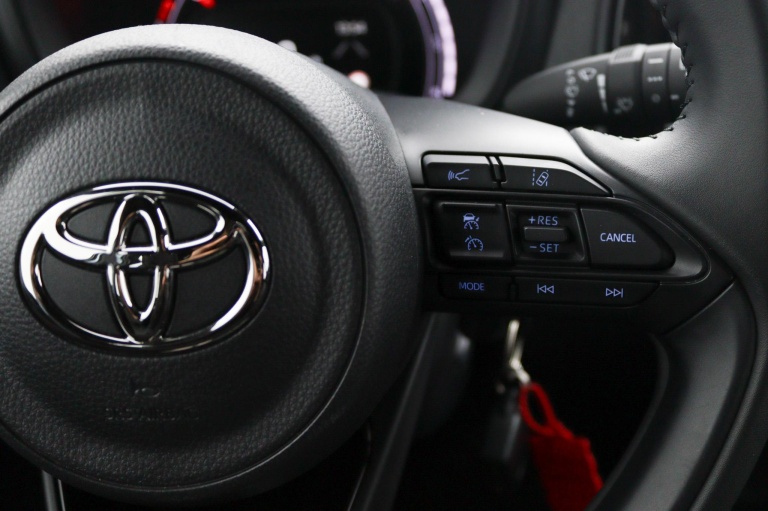 Toyota Aygo X - 1.0 VVT-i MT Play 21