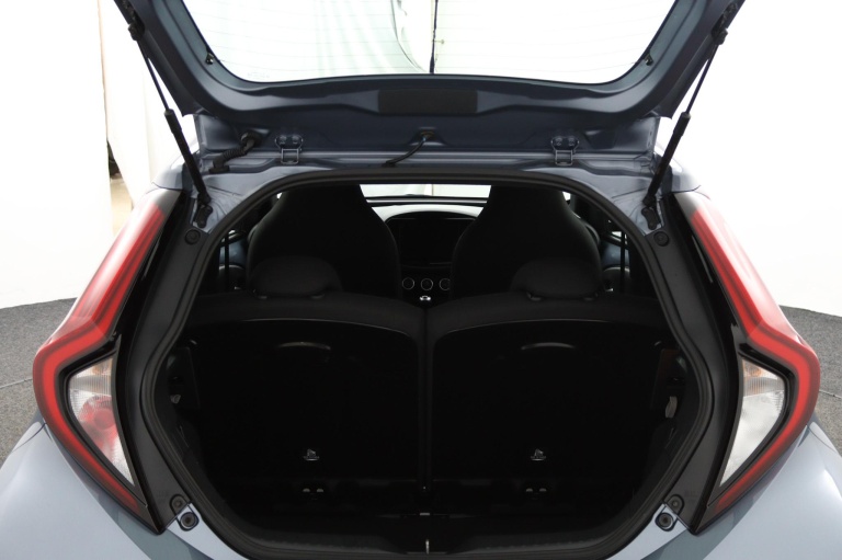 Toyota Aygo X - 1.0 VVT-i MT Play 24