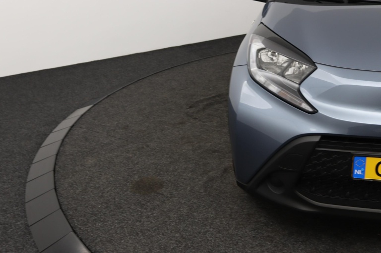 Toyota Aygo X - 1.0 VVT-i MT Play 35