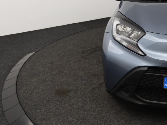 Toyota Aygo X - 1.0 VVT-i MT Play