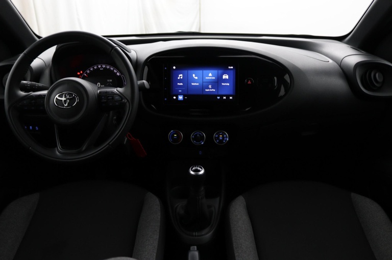 Toyota Aygo X - 1.0 VVT-i MT Play 4