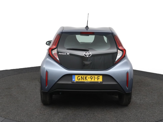 Toyota Aygo X - 1.0 VVT-i MT Play