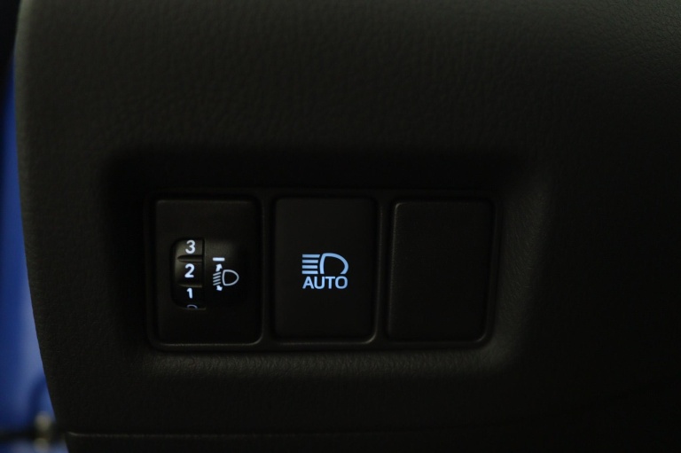 Toyota C-HR - 1.8 Hybrid Style 30