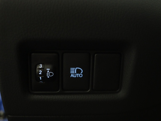 Toyota C-HR - 1.8 Hybrid Style