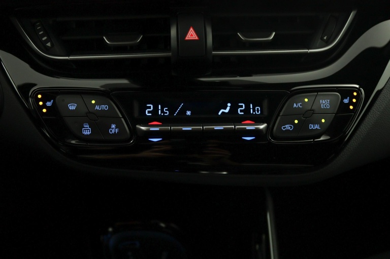 Toyota C-HR - 1.8 Hybrid Style 7