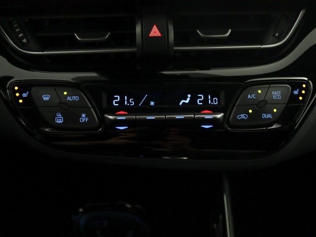 Toyota C-HR - 1.8 Hybrid Style