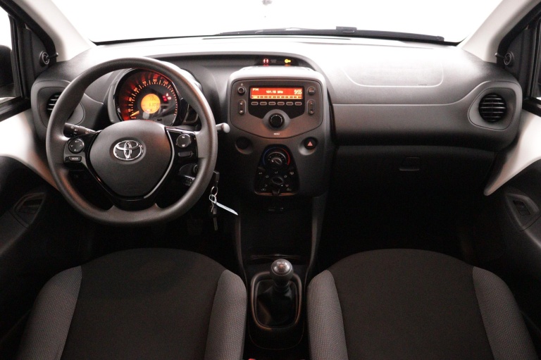 Toyota Aygo - 1.0 VVT-i x-fun 4