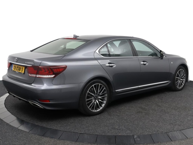 Lexus LS - 600h F Sport Line