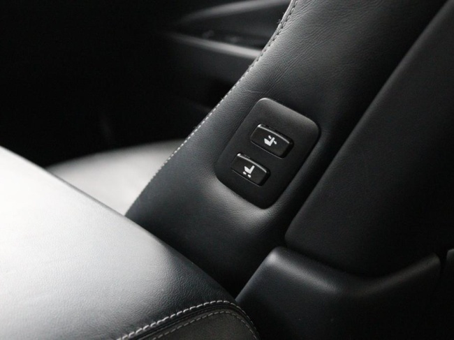 Lexus LS - 600h F Sport Line