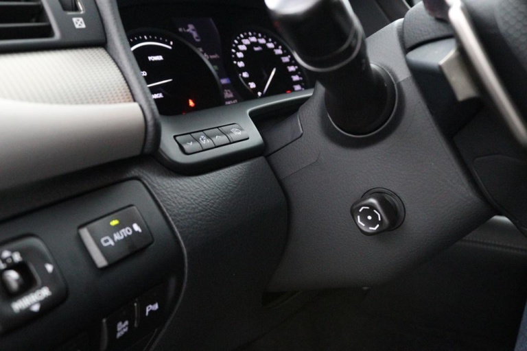 Lexus LS - 600h F Sport Line 53
