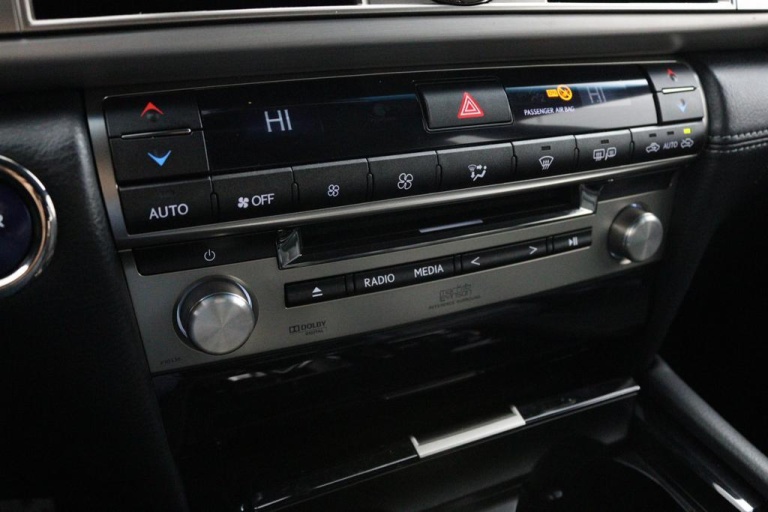 Lexus LS - 600h F Sport Line 6
