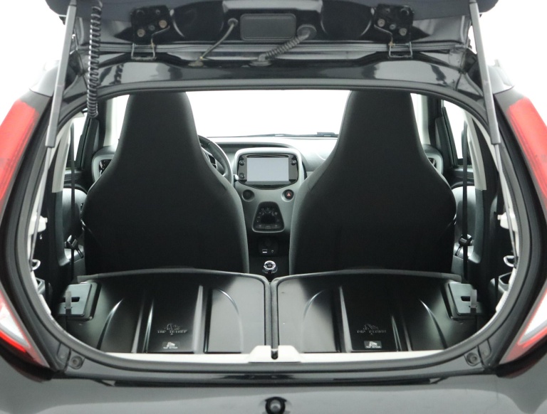 Toyota Aygo - 1.0 VVT-i x-joy 26
