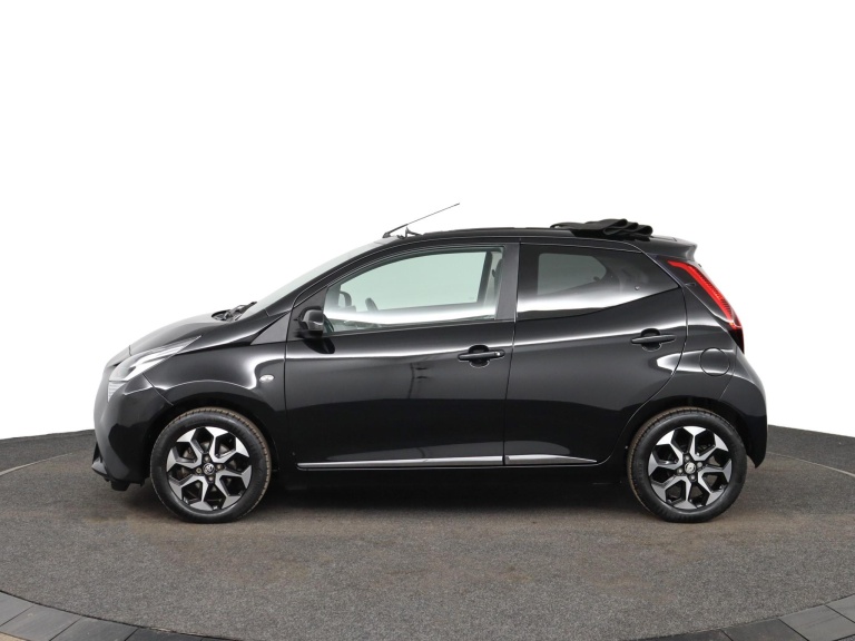 Toyota Aygo - 1.0 VVT-i x-joy 3