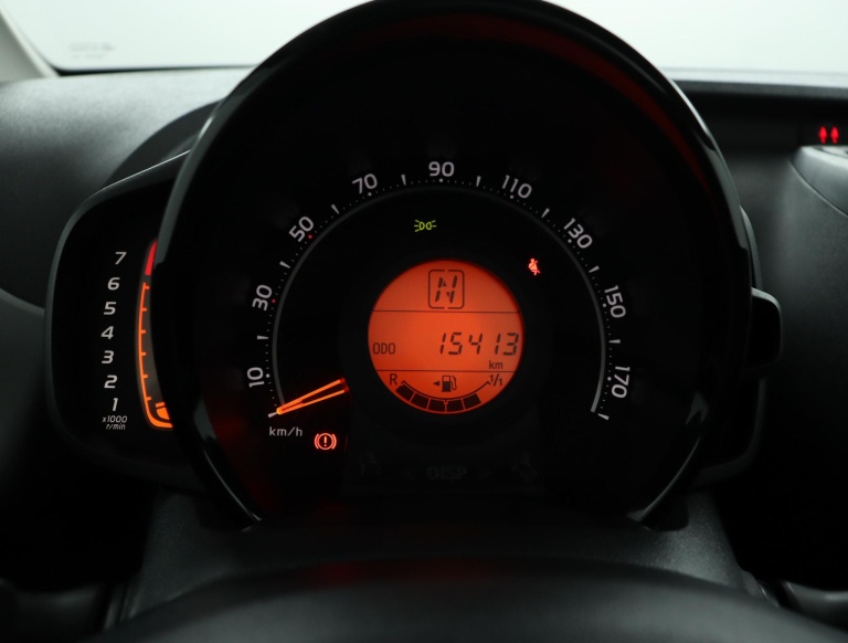Toyota Aygo - 1.0 VVT-i x-joy 6