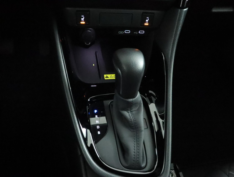 Toyota Yaris - 1.5 Hybrid 130 Executive 26