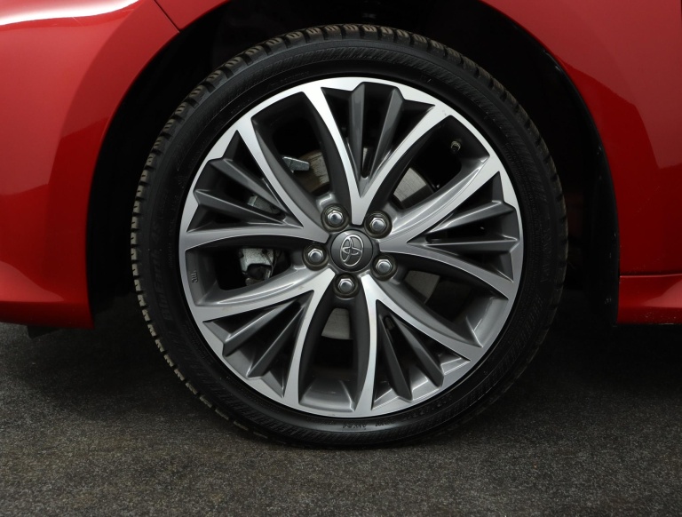 Toyota Yaris - 1.5 Hybrid 130 Executive 36