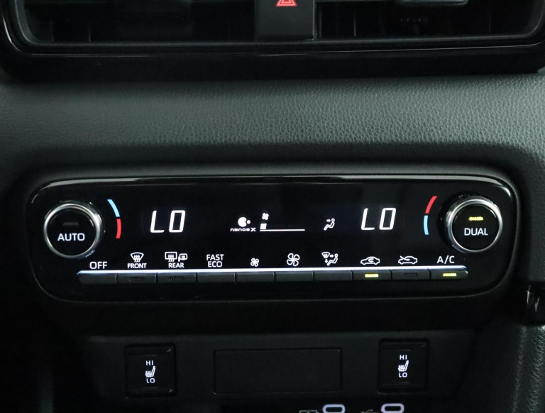 Toyota Yaris - 1.5 Hybrid 130 Executive 7