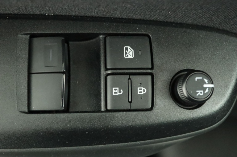 Toyota Yaris - 1.5 Hybrid 115 ADG Limited Edition 28