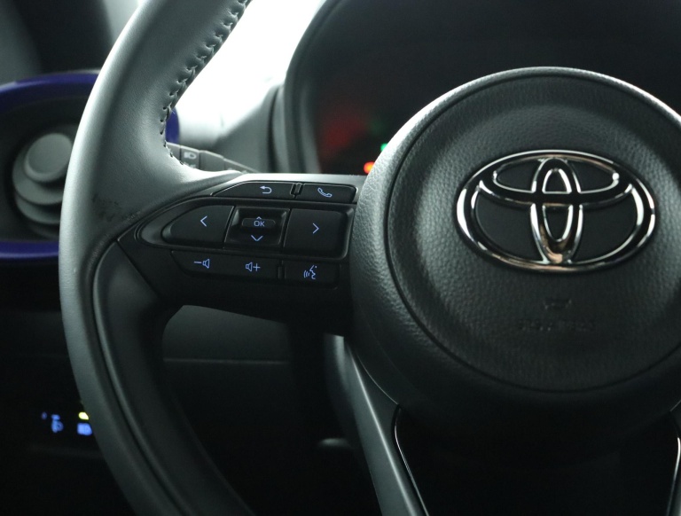 Toyota Aygo X - 1.0 VVT-i S-CVT Pulse 19