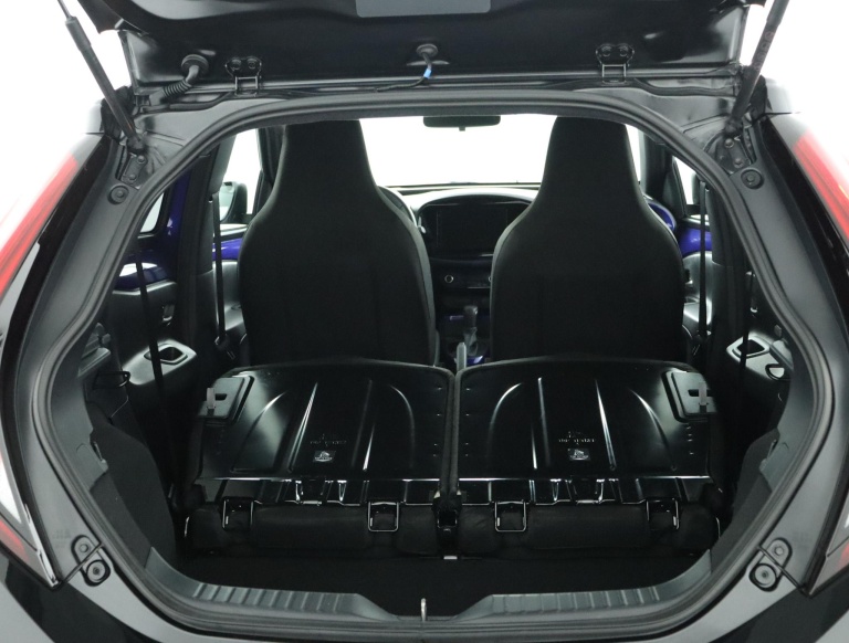 Toyota Aygo X - 1.0 VVT-i S-CVT Pulse 25