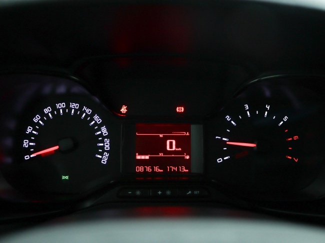 Toyota PROACE CITY - 1.5 D-4D Cool Comfort