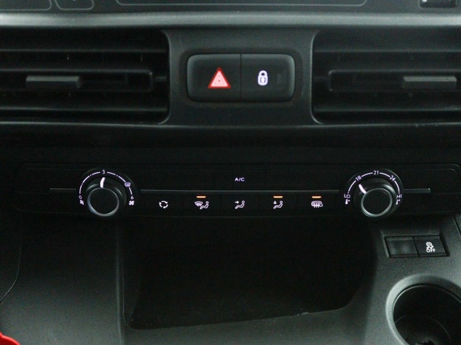 Toyota PROACE CITY - 1.5 D-4D Cool Comfort