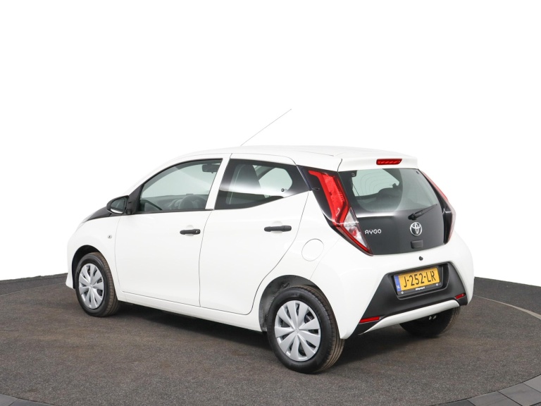 Toyota Aygo - 1.0 VVT-i x-fun 11